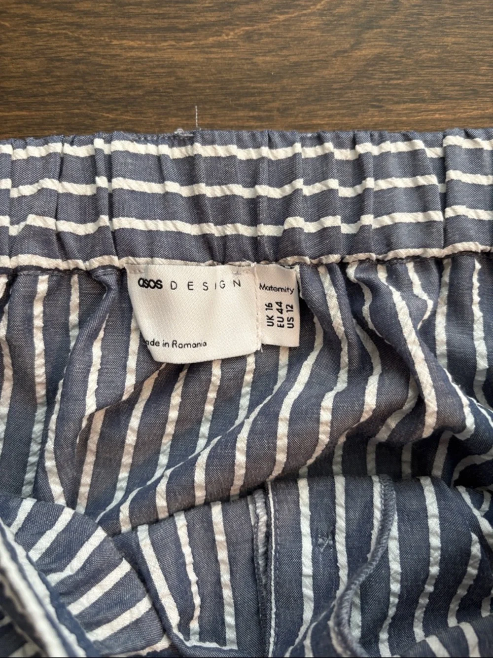 Striped Button-Front Blue Midi Skirt - Picture 2 of 4